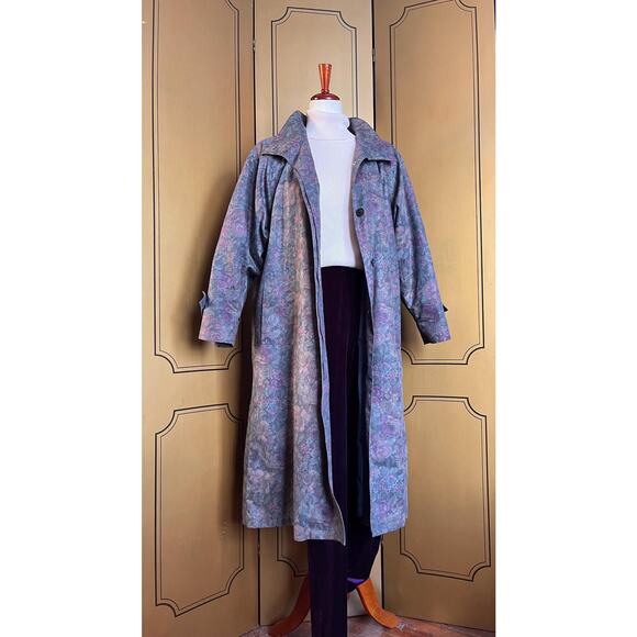 Vintage London Fog rain coat with flowers, size 10P - Picture 2 of 11